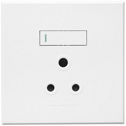Veti 3 Single Plug 4x4 White